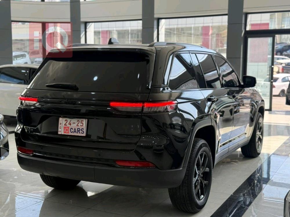 جيب جراند شيروكي